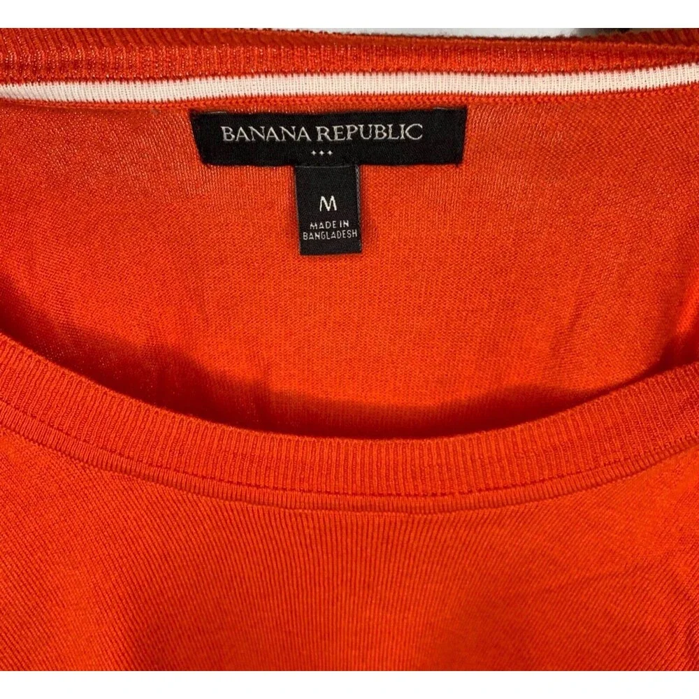 Banana Republic Red Sweater Womens Medium Lightweight Crew Neck Long Sleeve